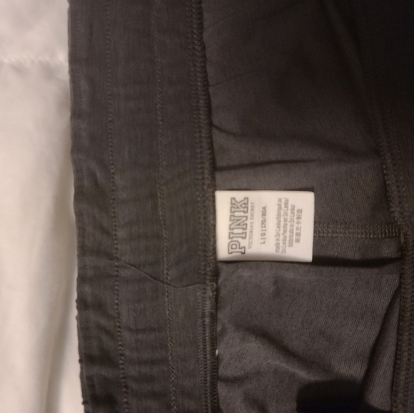 PINK Victoria's Secret Ultimate joggers and leggings - Picture 4 of 6